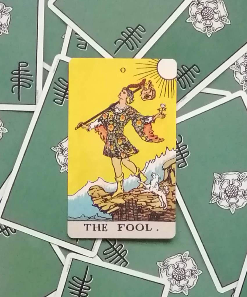 De la mano del Loco - curso gratuito de tarot en Instagram (IGTV)